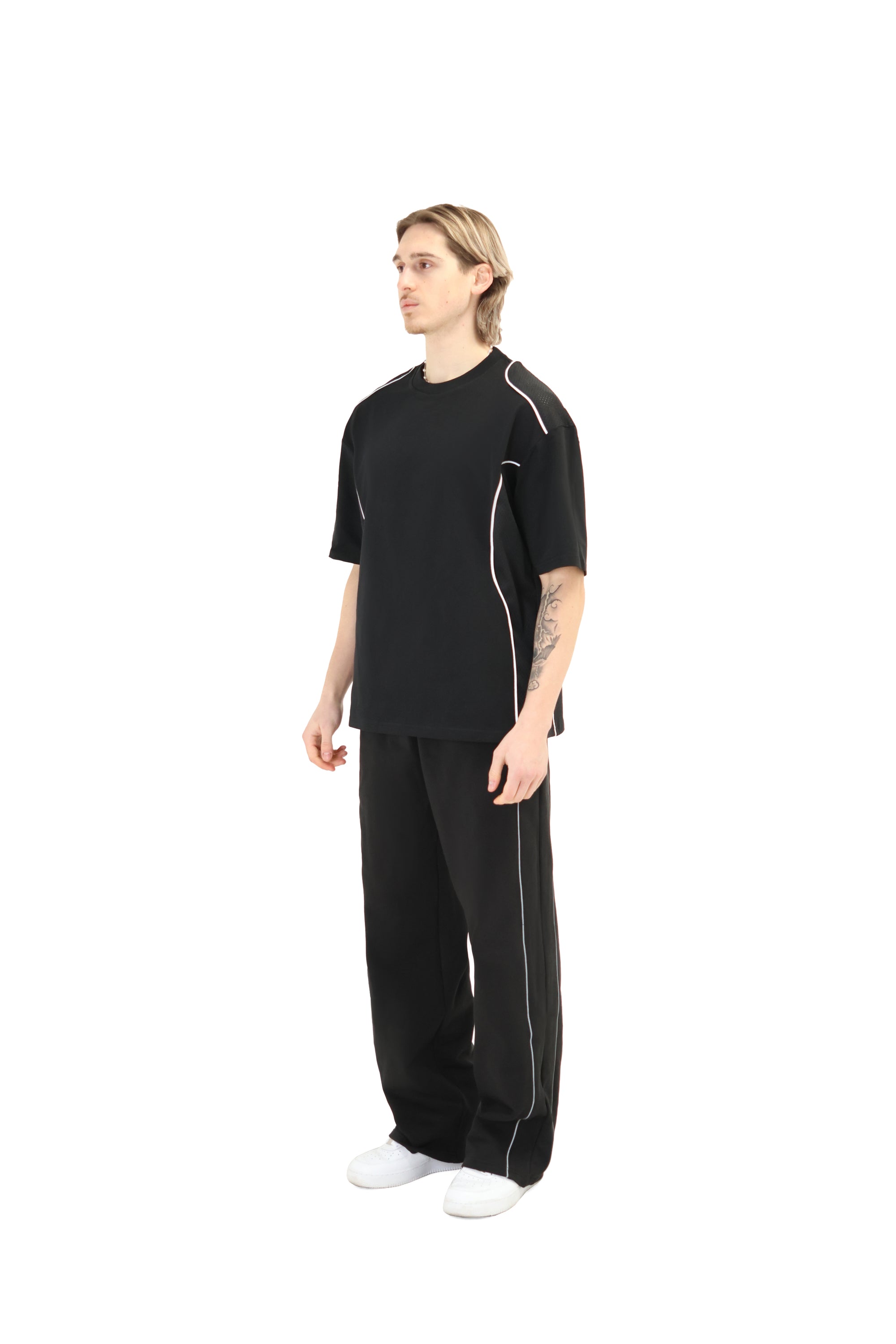 Oversized T Shirt with Piping 3