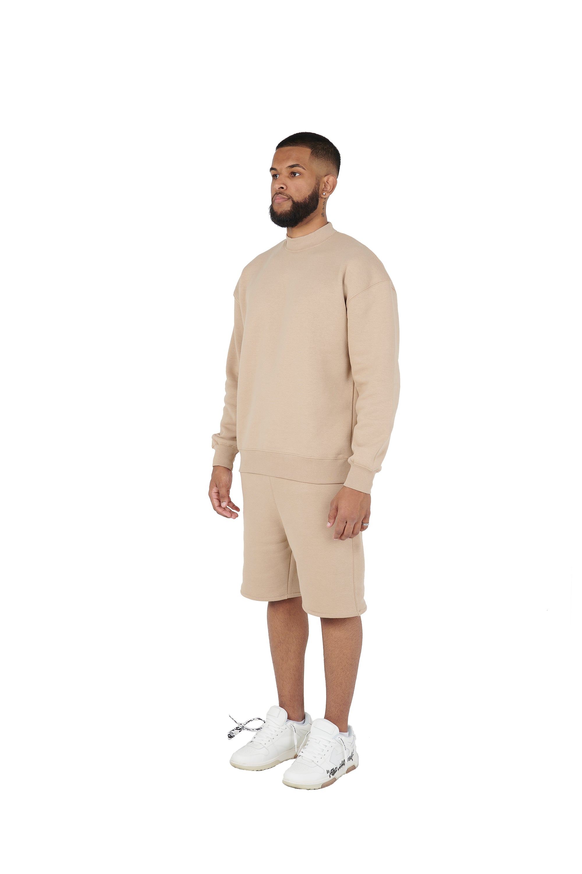 The plain over-sized sweatshirt and the over-sized shorts are available at wholesale prices