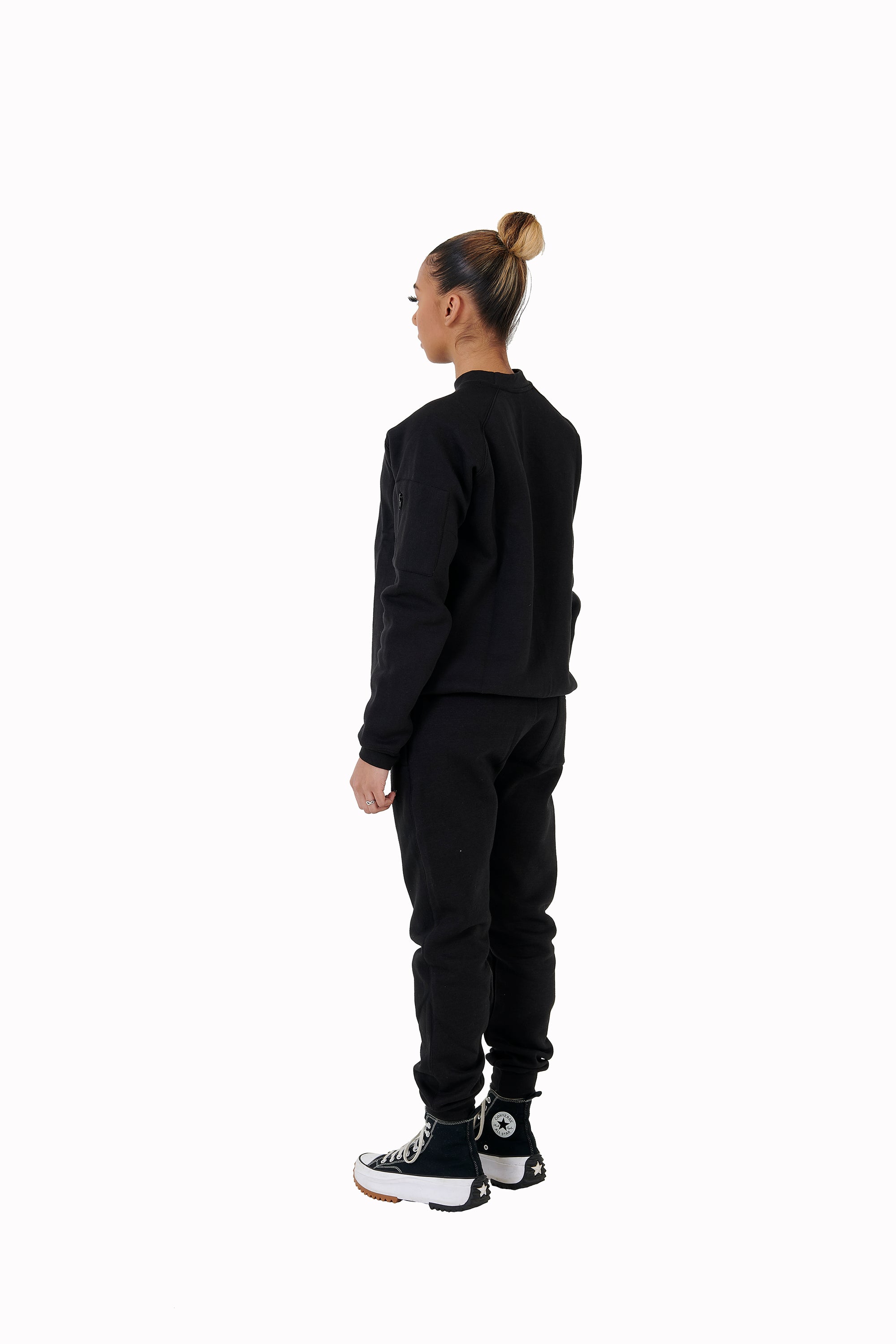 Wholesale Black Slim Fit Sweater and Black Joggers Unisex