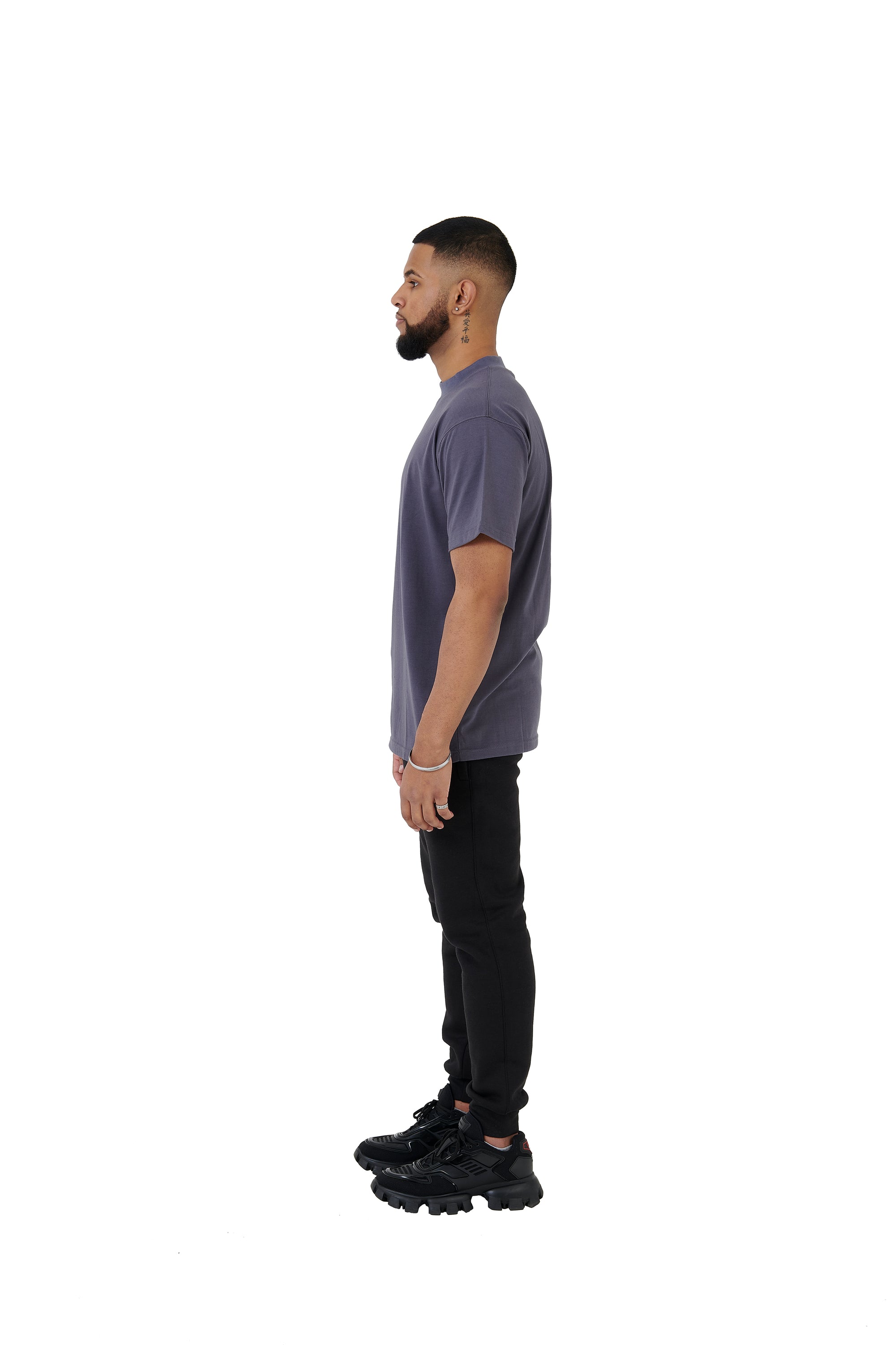 Wholesale Plain Charcoal Grey Oversized T-shirt and Oversized Plain Black Jogging Bottoms