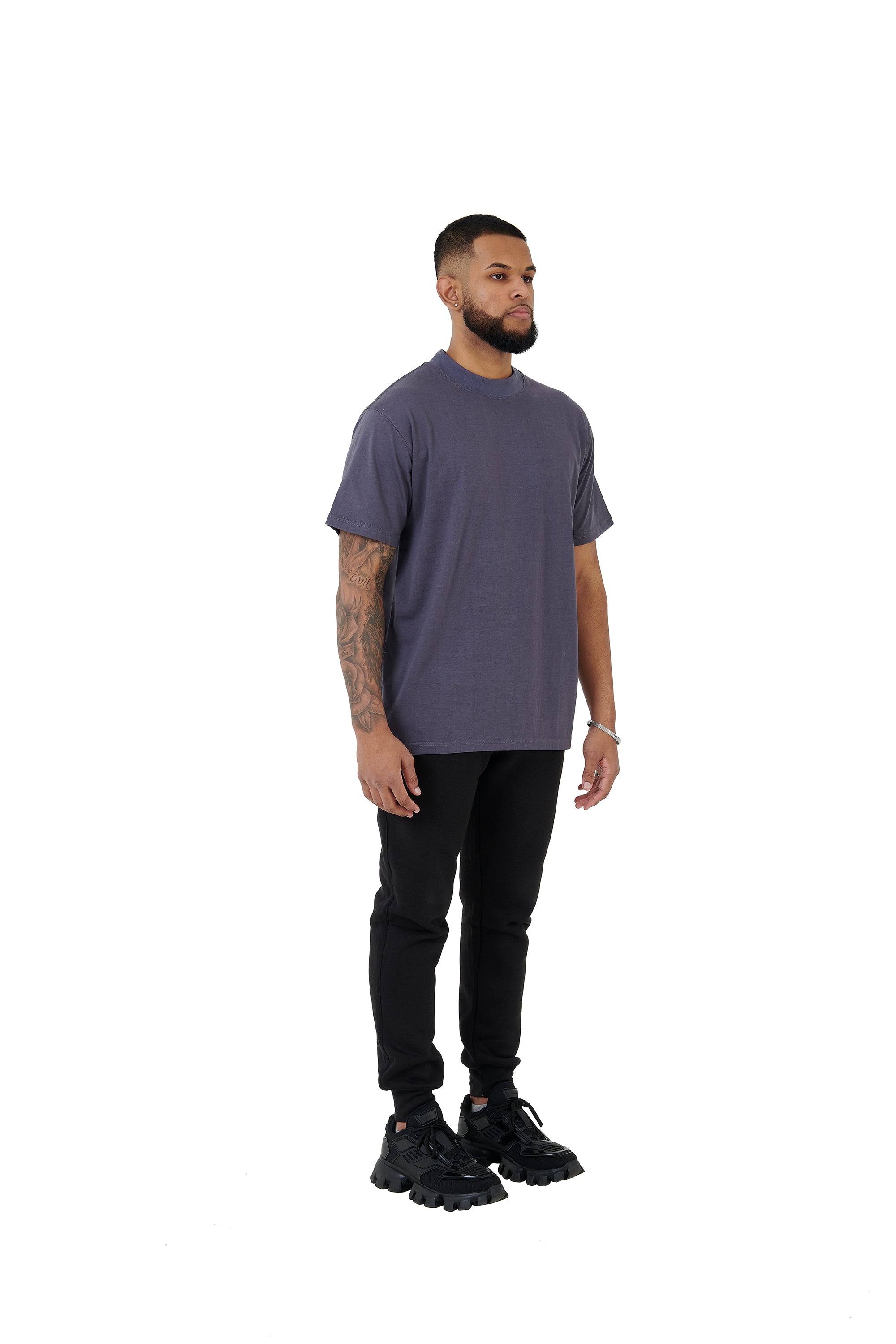 Wholesale Plain Charcoal Grey Oversized T-shirt and Oversized Plain Black Jogging Bottoms