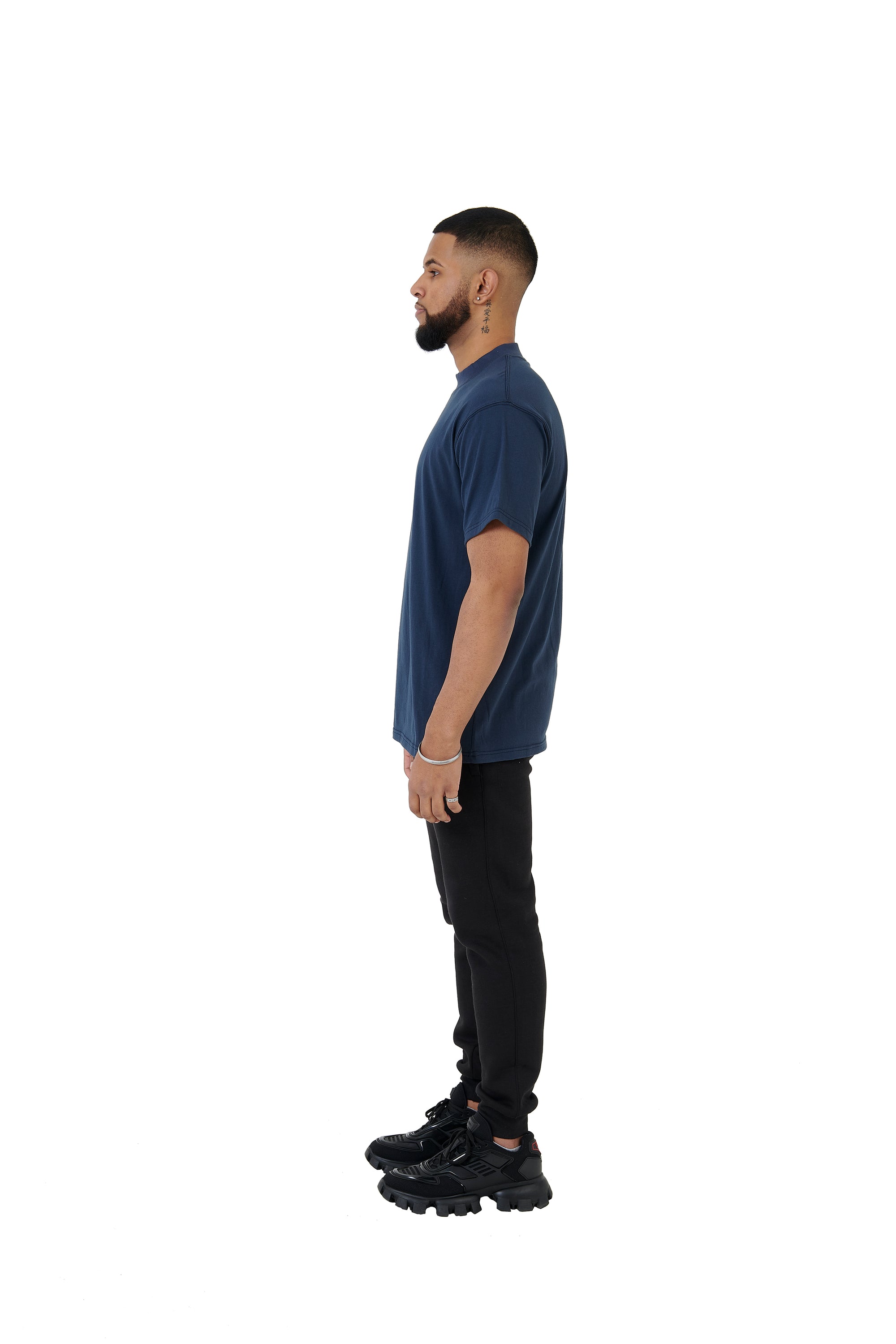 Wholesale Plain Washed Navy Oversized T-shirt and Oversized Plain Black Jogging Bottoms