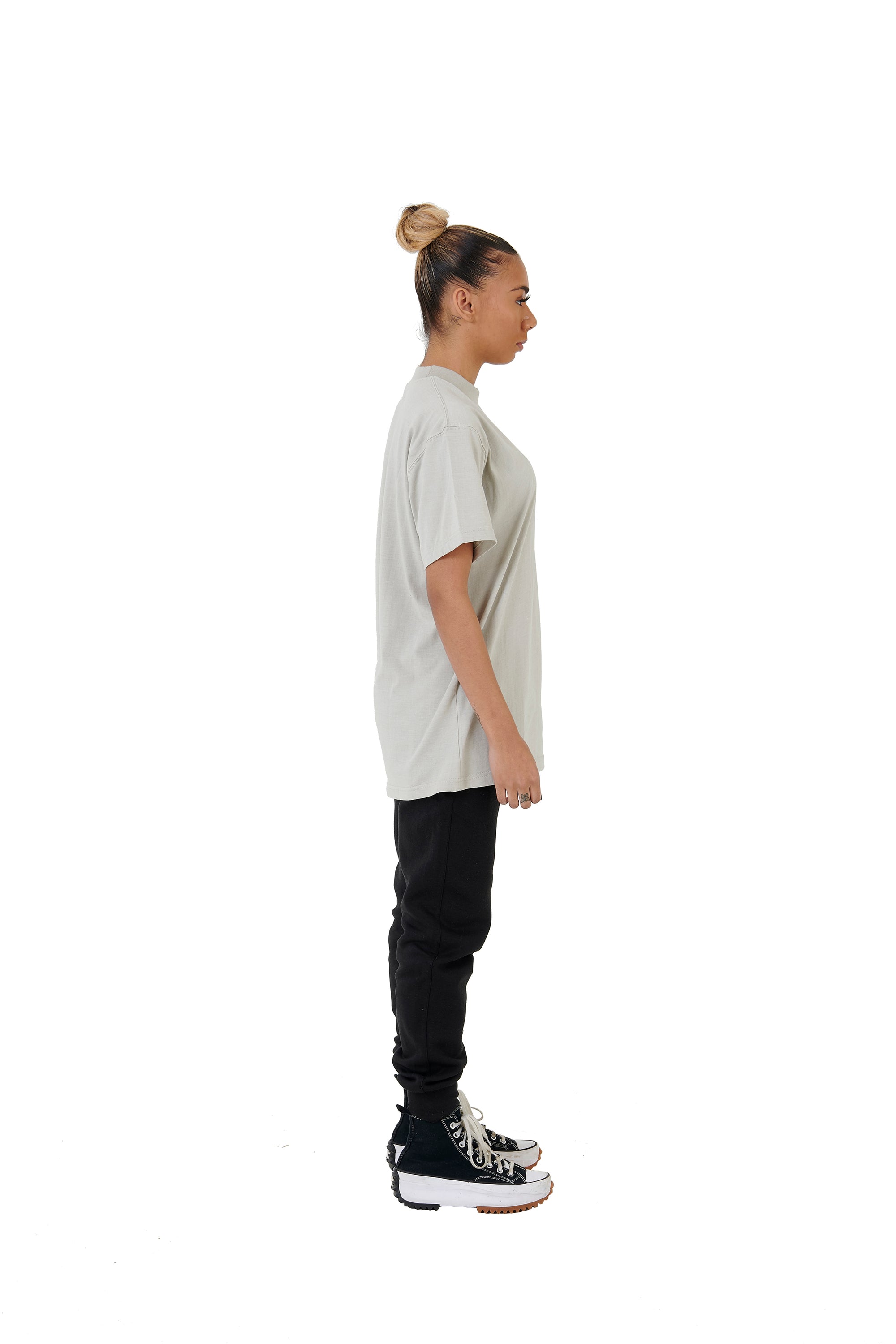 Wholesale Plain Stone Grey Oversized T-shirt and Oversized Plain Black Jogging Bottoms