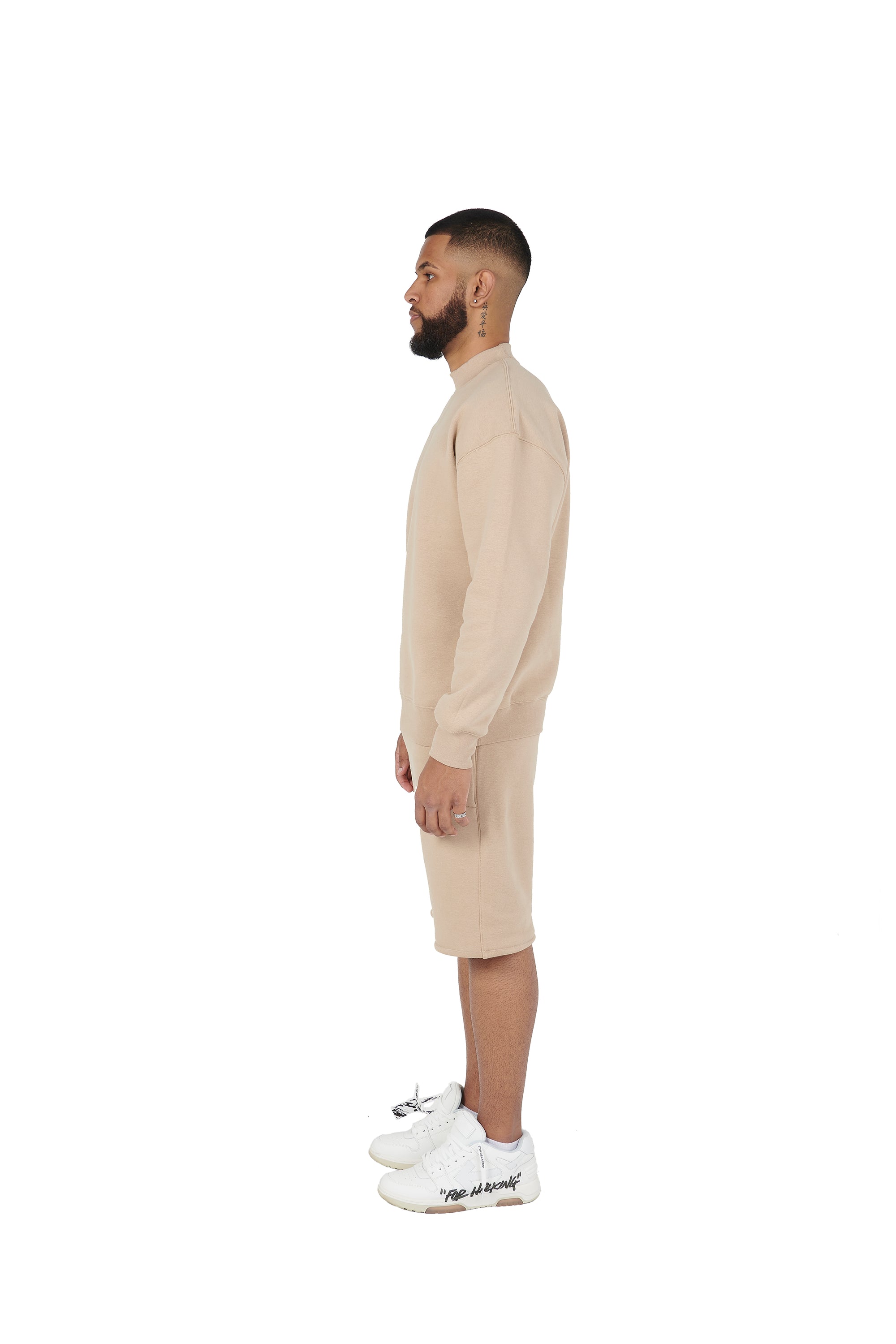 Beige oversized tracksuit shorts high quality 