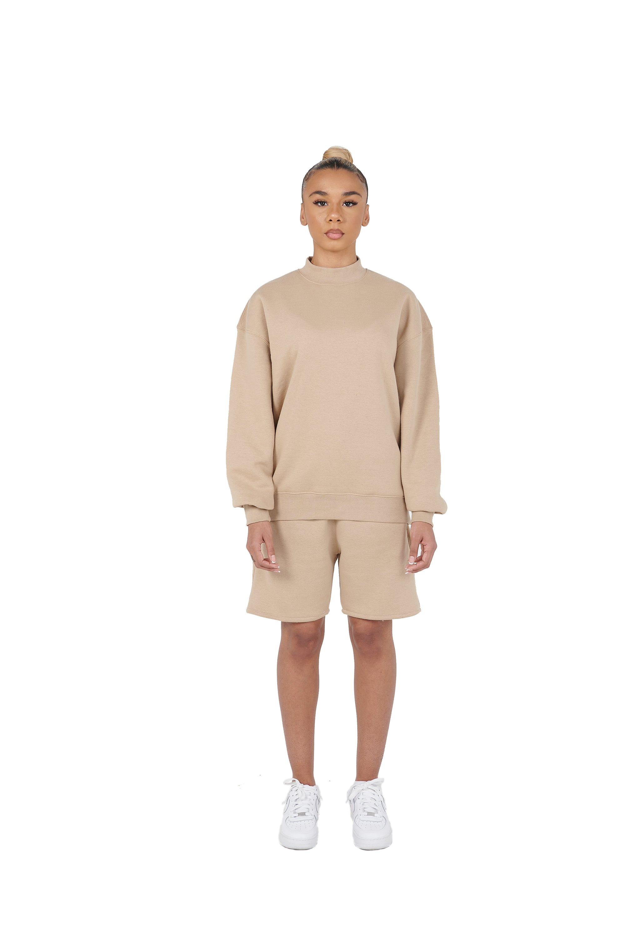 The plain over-sized sweatshirt and the over-sized shorts are available at wholesale prices