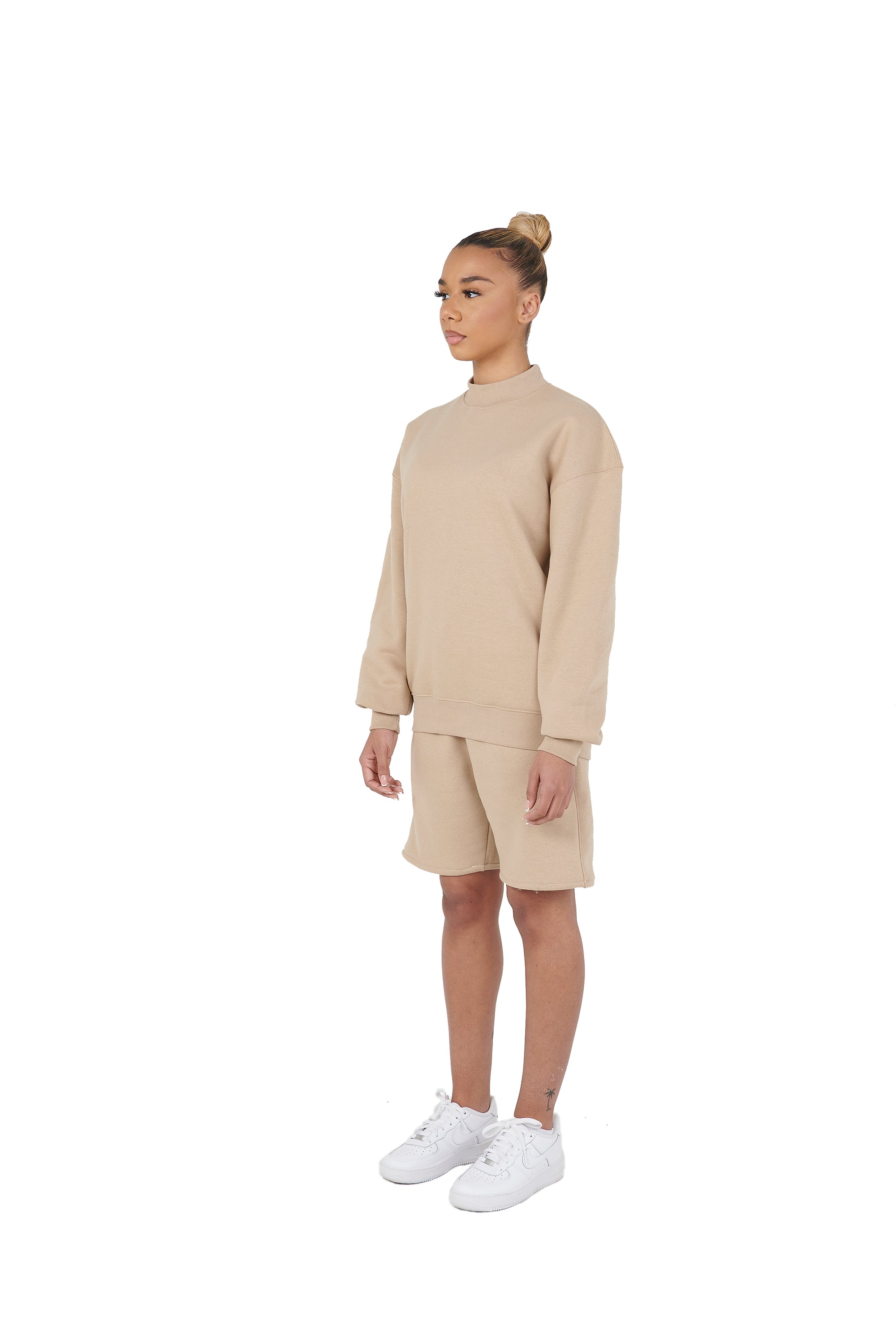 The plain over-sized sweatshirt and the over-sized shorts are available at wholesale prices