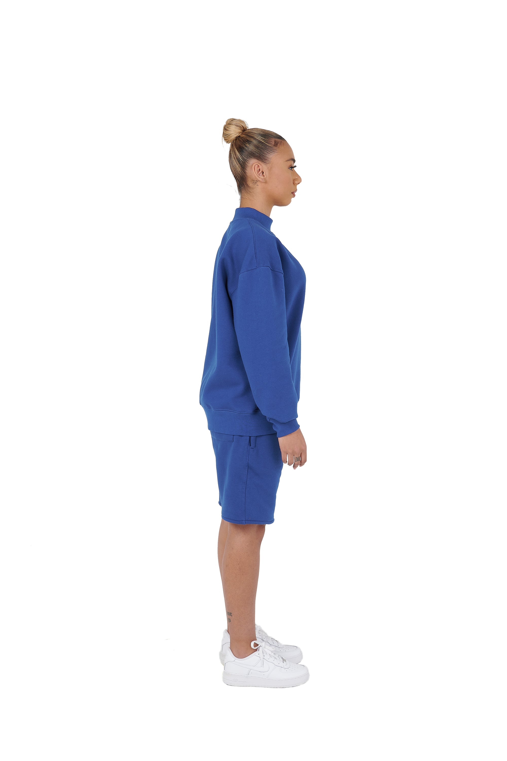 The plain over-sized sweatshirt and the over-sized shorts are available at wholesale prices