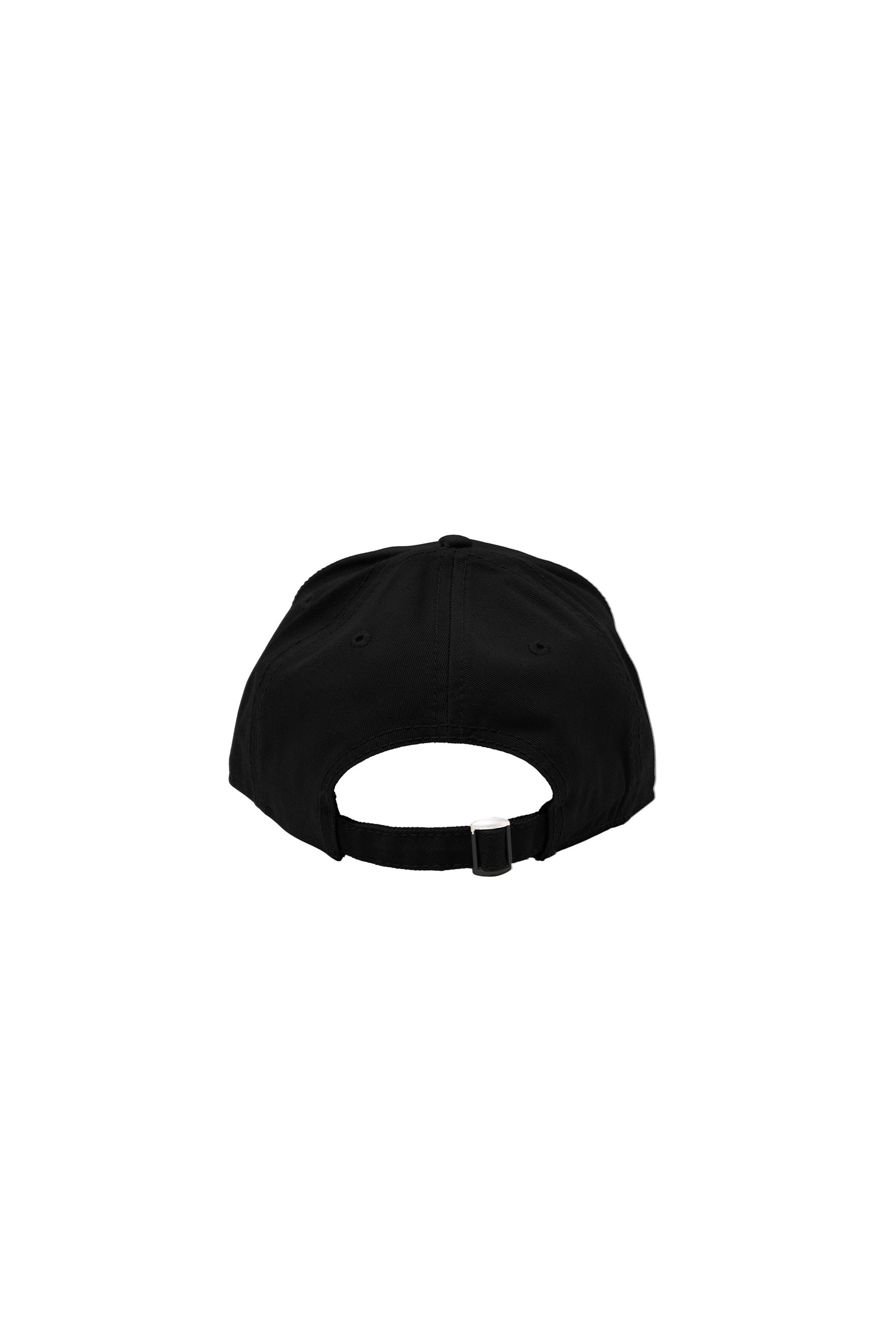 Wholesale Plain Cargo Caps with curved distressed peak and metal buckle strap-back. Available in Black, Grey, Navy, Charcoal, Red, Sand, Yellow and Khaki.