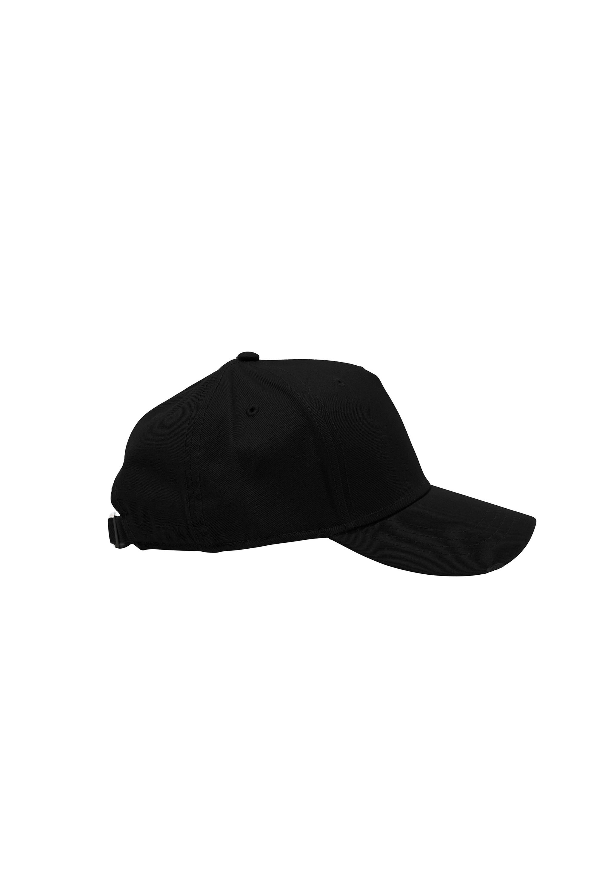 Wholesale Plain Cargo Caps with curved distressed peak and metal buckle strap-back. Available in Black, Grey, Navy, Charcoal, Red, Sand, Yellow and Khaki.